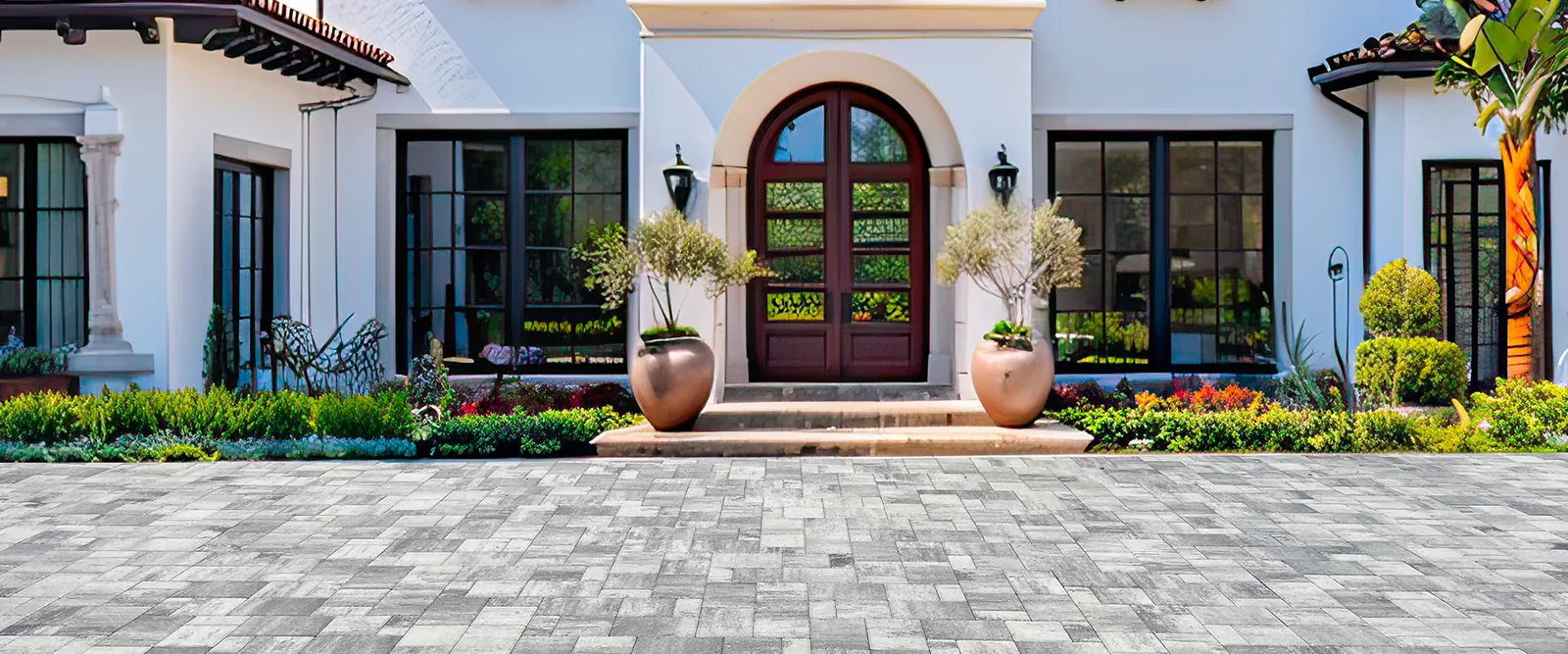 Flagstone Pavers CityStone driveway in White/Pewter